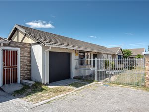 3 Bed House in Tuscany Glen
