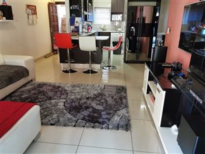 2 Bed Apartment in Ravenswood