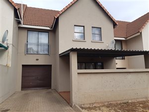 3 Bed Townhouse in Lydenburg