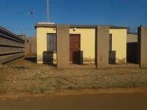 2 Bed House in Katlehong