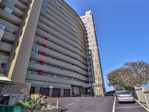 2 Bed Apartment in Doonside