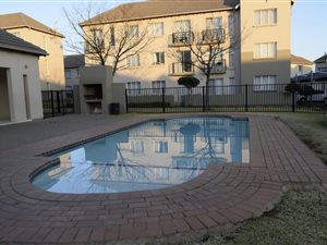 2 Bed Flat in Klippoortje