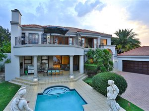 4 Bed House in Dainfern Valley