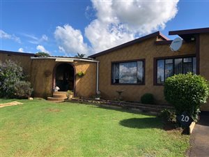 5 Bed House in Howick West