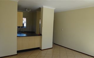 2 Bedroom Duplex in Willowbrook