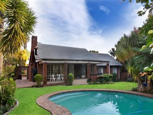 3 Bed House in Hurlingham Manor