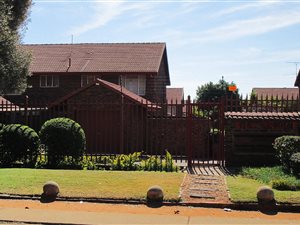 3 Bed Cluster in Silverton
