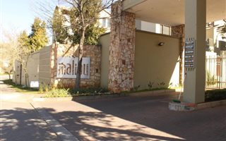 2 Bedroom Apartment in Bryanston