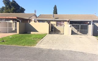 2 Bedroom House in Belmont Park