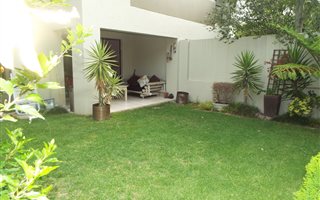 2 Bedroom Apartment in Maroeladal