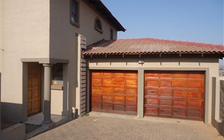 2 Bedroom Townhouse in Jordaan park