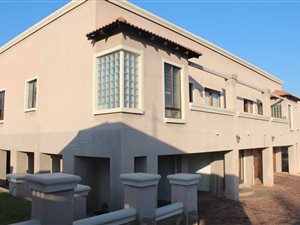 3 Bed House in Alan Manor