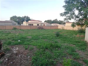 416 m² Land available in Heatherview