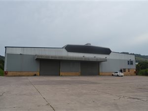 4294 m² Industrial space in Mahogany Ridge