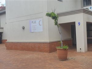 150 m² Commercial space in Hatfield