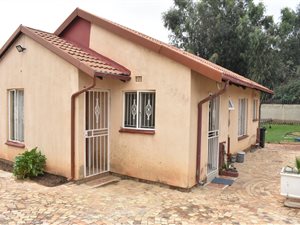 3 Bed House in Diepkloof
