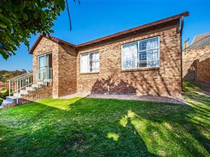 3 Bed Townhouse in Honeydew Ridge