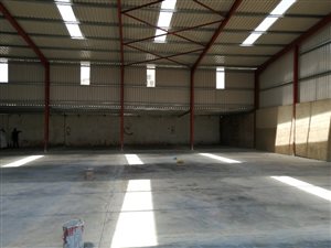 1340 m² Industrial space in Parlock