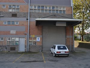 358 m² Industrial space in New Germany