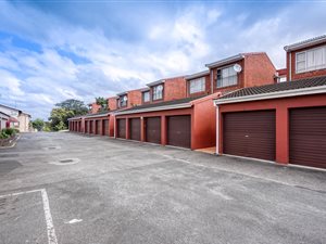 3 Bed Apartment in Pinetown Central