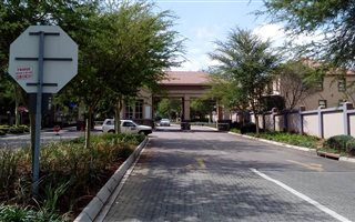1500 m² Land available in Country View