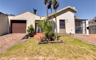 3 Bedroom Townhouse in De Tuin