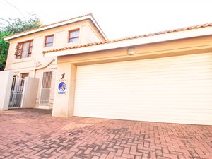 3 Bed Duplex in Edendale