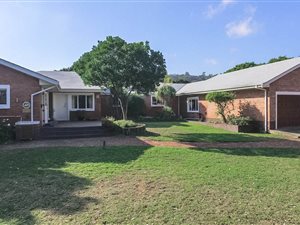 4 Bedroom House in Sardinia Bay