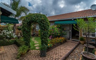 3 Bedroom Townhouse in Quellerie Park