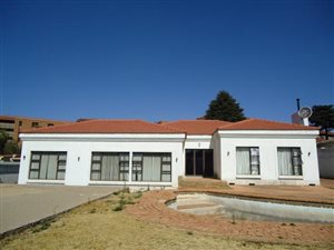 5 Bed House in Florida Park