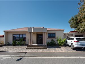 4 Bed House in Mountview