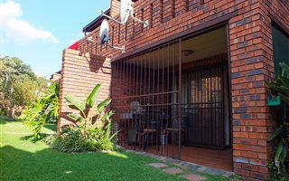 2 Bedroom Apartment in Bassonia