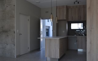 2 Bedroom Duplex in Parklands North
