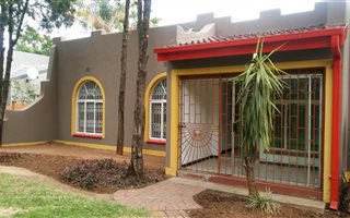 4 Bedroom House in Protea Park