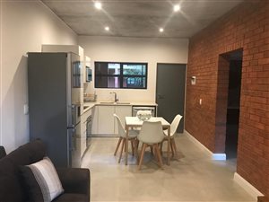 1 Bed Apartment in Melrose