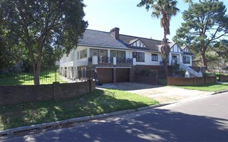 3 Bedroom House in Briza