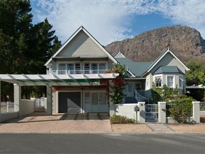 6 Bed House in Franschhoek