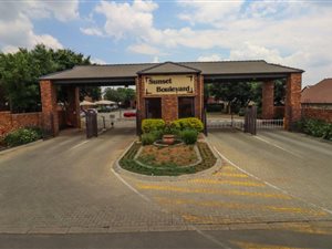 2 Bed Apartment in Rand Collieries