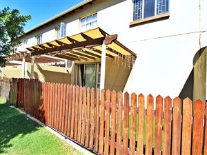 2 Bed Duplex in Greenstone Hill