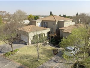 4 Bed House in Dainfern Golf Estate
