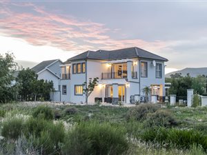 3 Bed House in Val de Vie