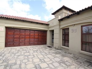 3 Bed House in Secunda Central