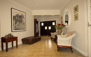 2111 m² Farm in Hatfield