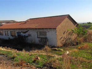 2120 m² Land available in Soshanguve