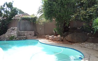 4 Bedroom House in Albemarle