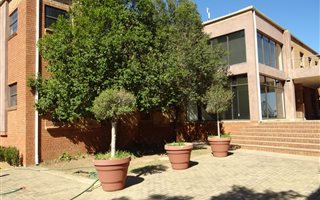 221 m² Commercial space in Kyalami