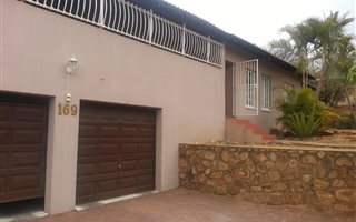 5 Bedroom House in Rustenburg Central
