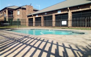 2 Bedroom Townhouse in Sonneveld