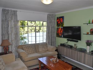 3 Bed Apartment in Magaliessig