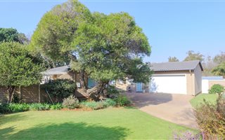 3 Bedroom House in Highway Gardens